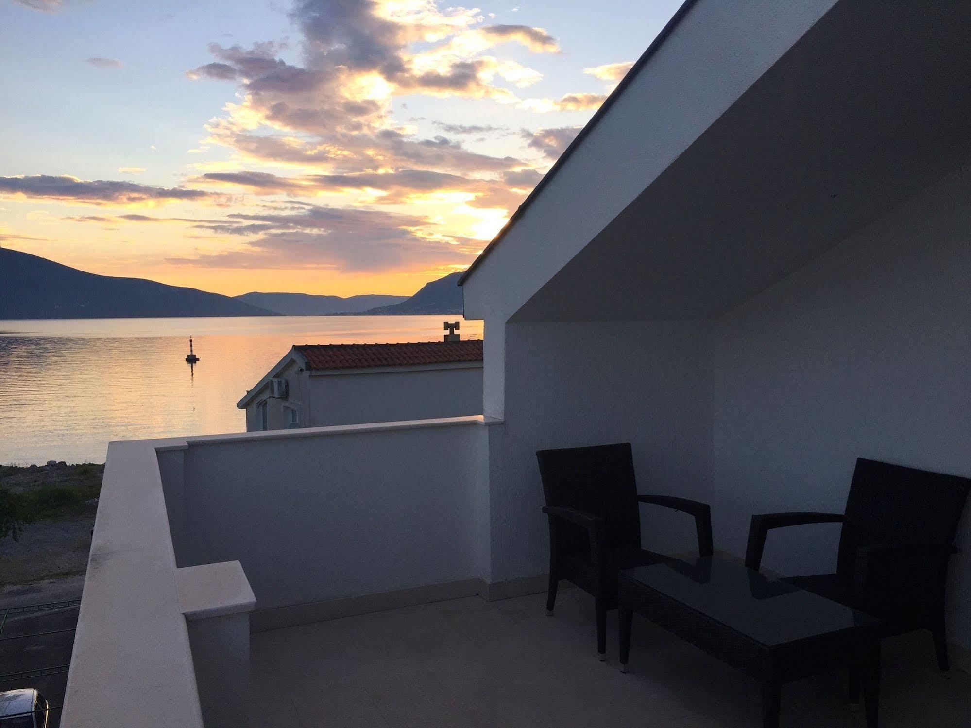 Boutique Hotel Villa Royal Tivat Zewnętrze zdjęcie